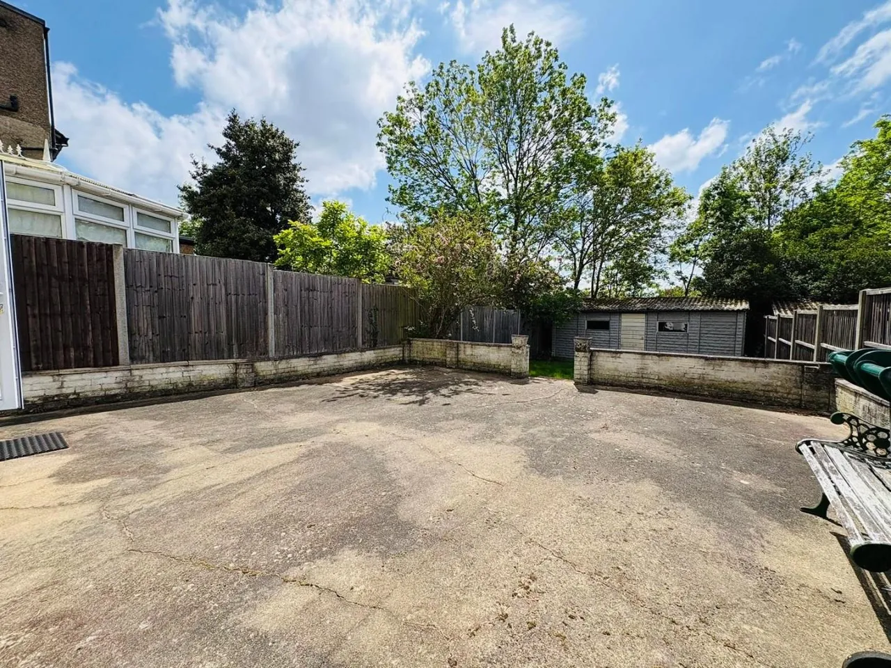 Hale Lane, Mill Hill, NW7, London, photo 12