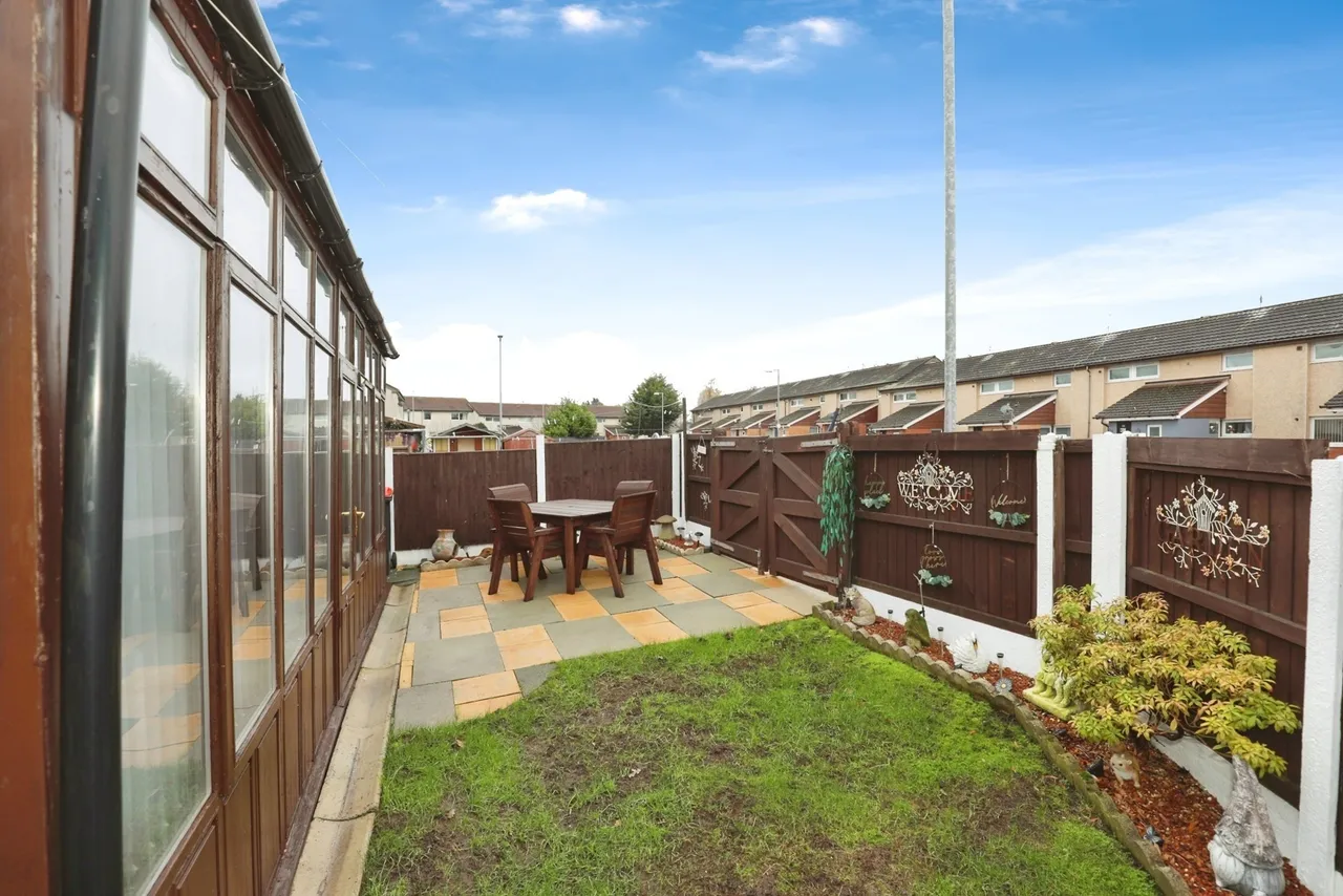 Bentley Grove, Winsford, Cheshire, CW7, photo 2