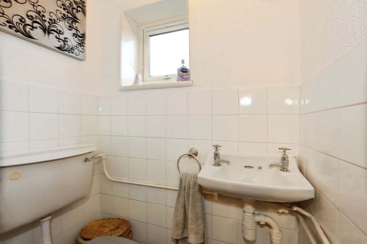 Bentley Grove, Winsford, Cheshire, CW7, photo 18