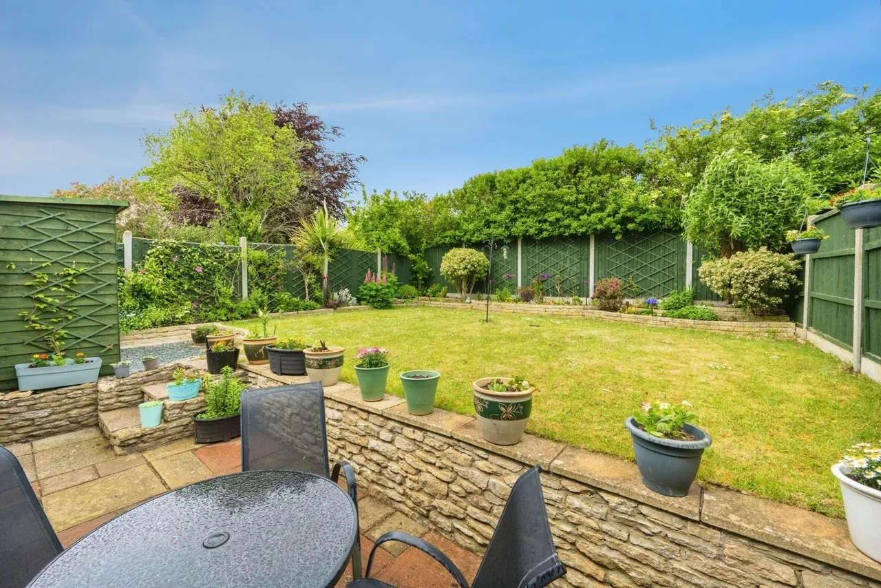 Manor Farm Way, Sharnbrook, Bedford, Bedfordshire, MK44, photo 2