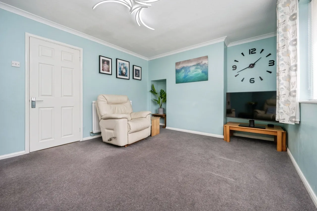 Manor Farm Way, Sharnbrook, Bedford, Bedfordshire, MK44, photo 3