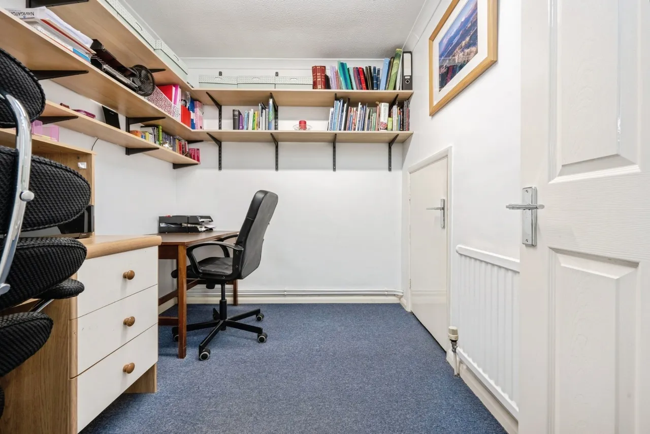 Manor Farm Way, Sharnbrook, Bedford, Bedfordshire, MK44, photo 8