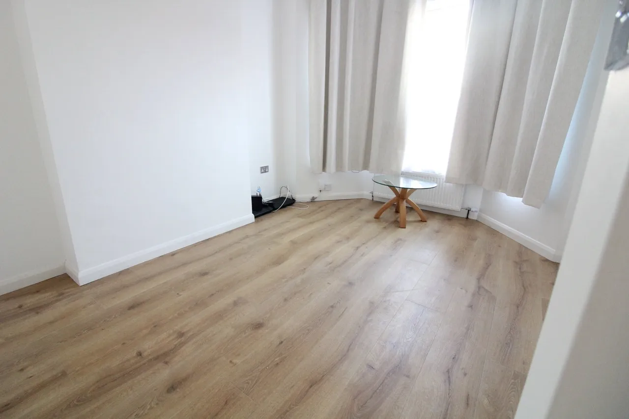 Buxton Road, Willesden Green, NW2, photo 5
