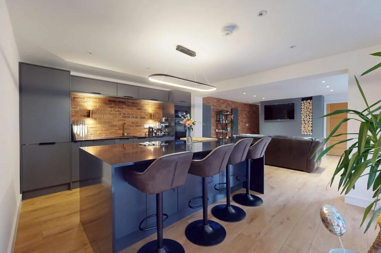 Old Coach House, Little Wenlock, TF6, photo 2