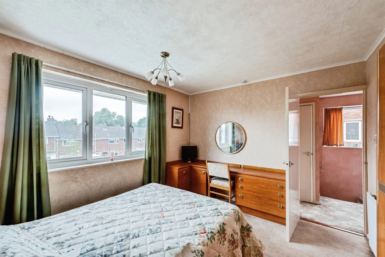 Weedon Road, Swindon, SN3, photo 10