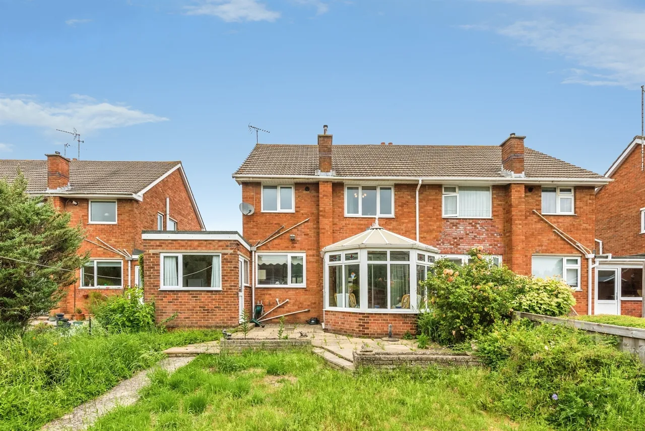 Weedon Road, Swindon, SN3, photo 15