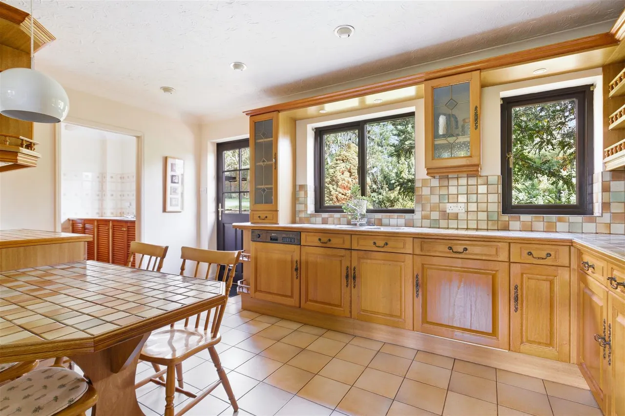 Low Street, Hoxne, IP21, photo 7