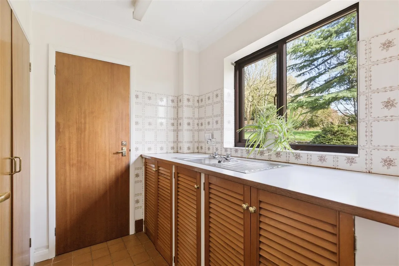 Low Street, Hoxne, IP21, photo 8