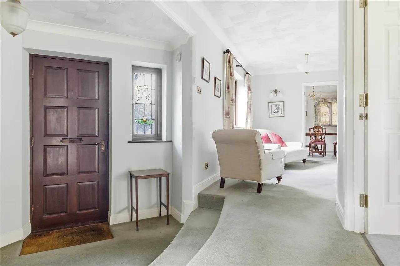 Low Street, Hoxne, IP21, photo 11