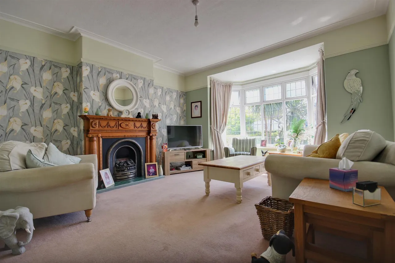 Kingston Road, Willerby, Hull, photo 2