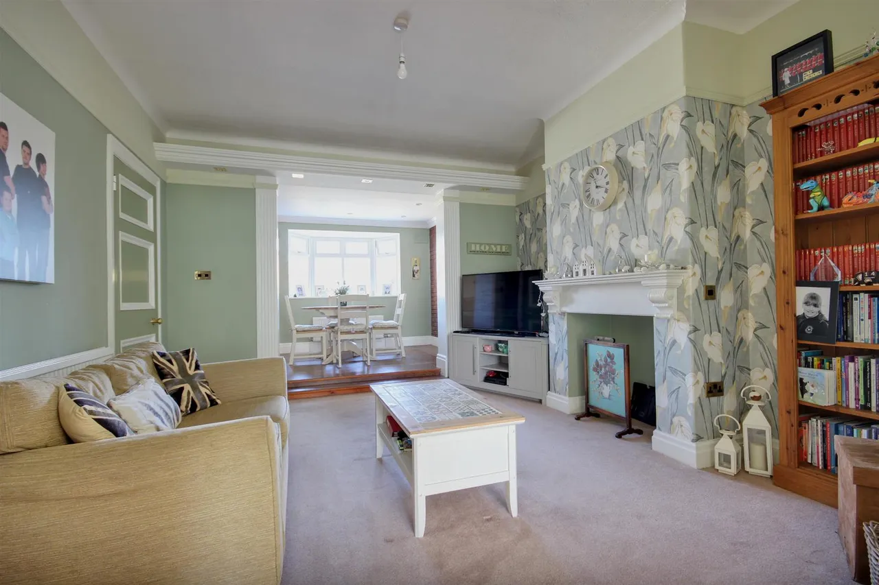 Kingston Road, Willerby, Hull, photo 6