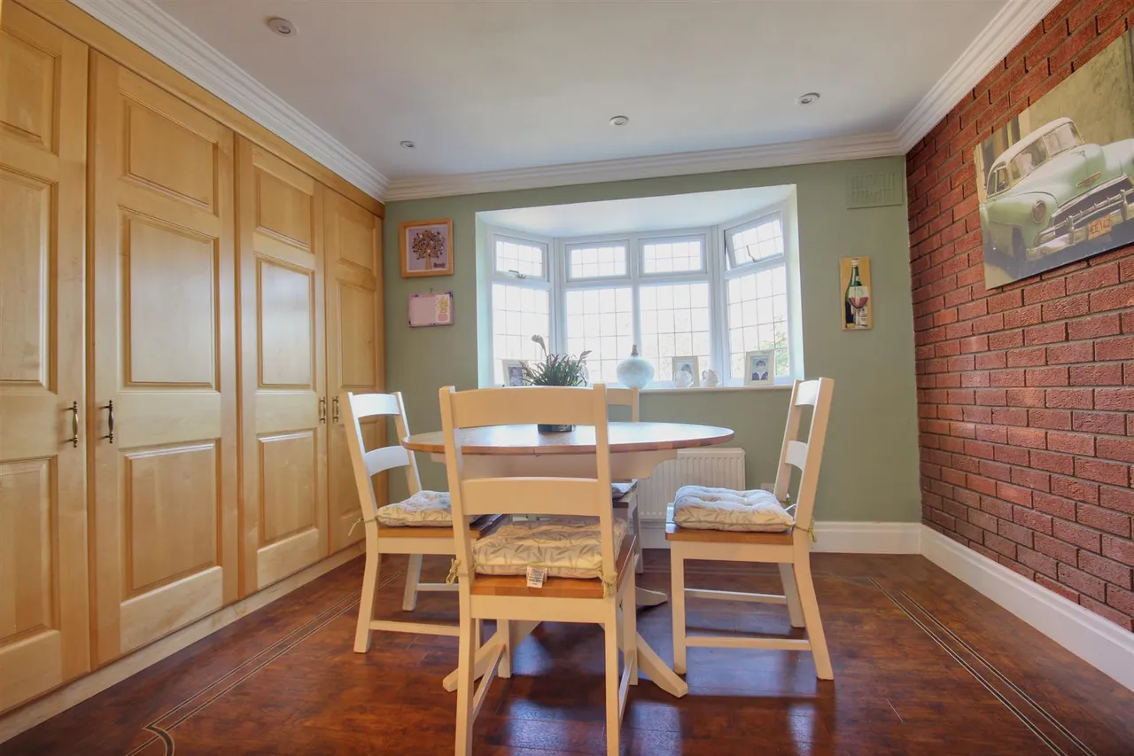 Kingston Road, Willerby, Hull, photo 18