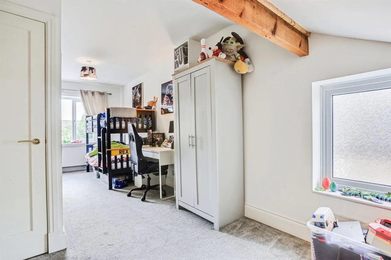 Kingsway, OSSETT, photo 12