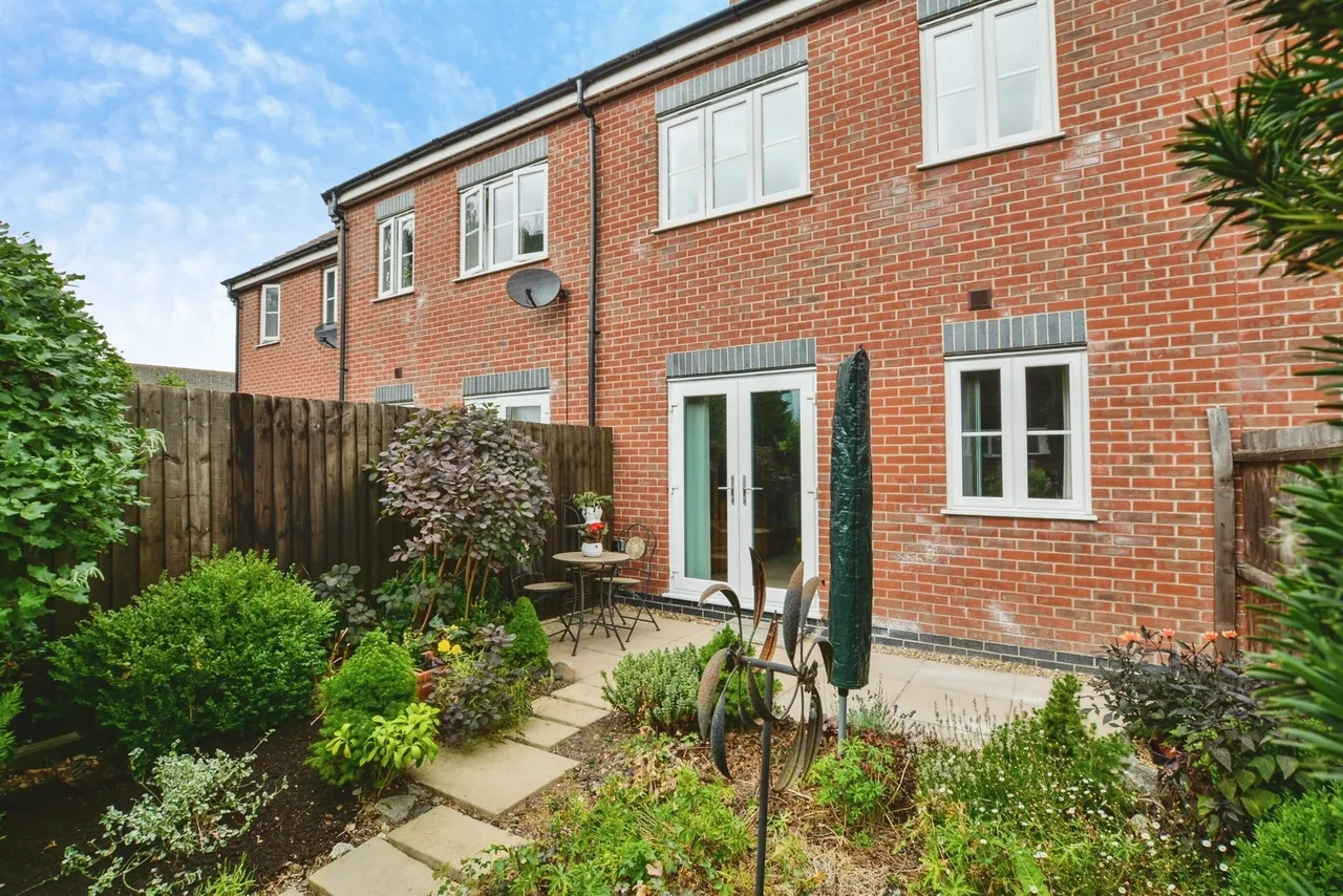 Granary Close, Spilsby, PE23, photo 18