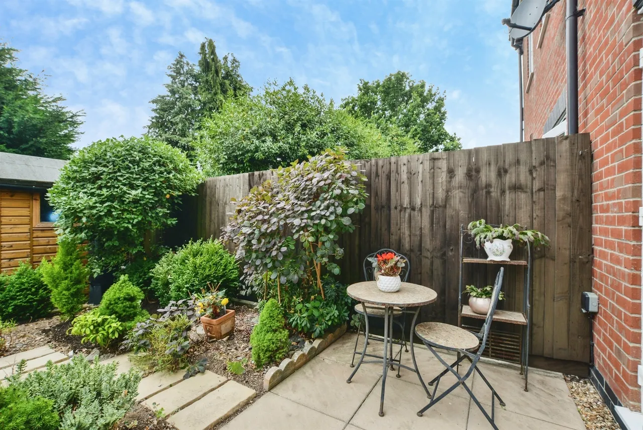 Granary Close, Spilsby, PE23, photo 16