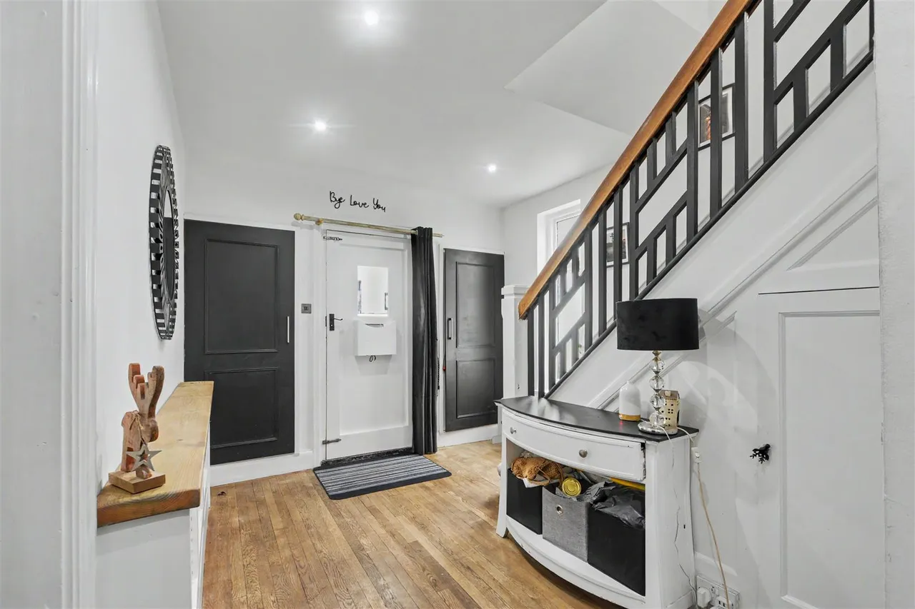 Harrow Road, Nottingham, NG8, photo 5