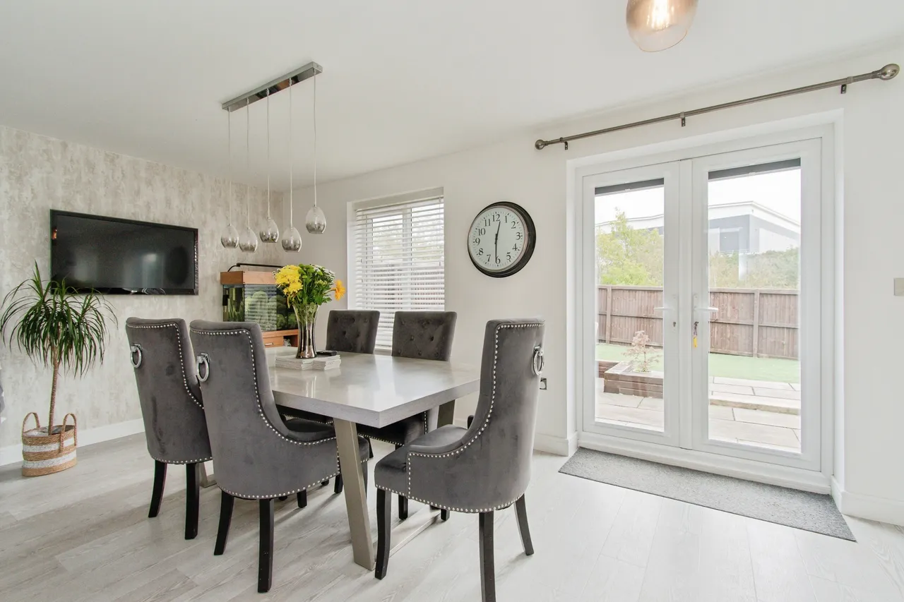 Craig Hopson Avenue, Castleford, photo 7