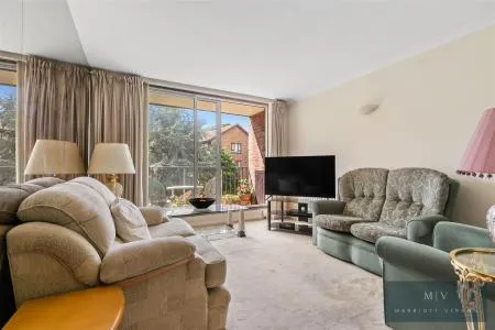 Campion Close, Croydon, photo 2