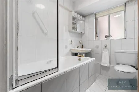 Campion Close, Croydon, photo 9