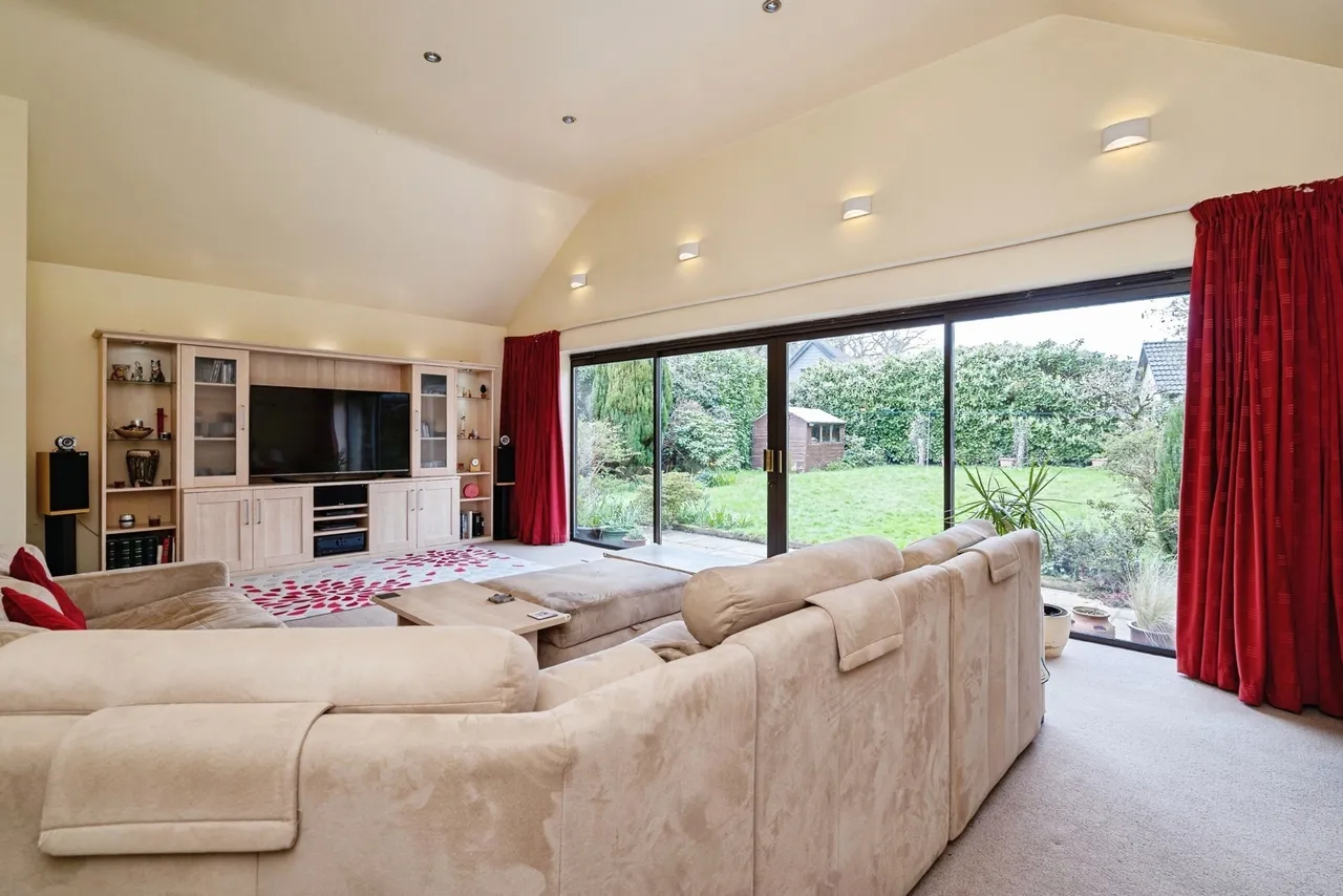 Tunstead Road, Hoveton, Norwich, Norfolk, NR12, photo 3