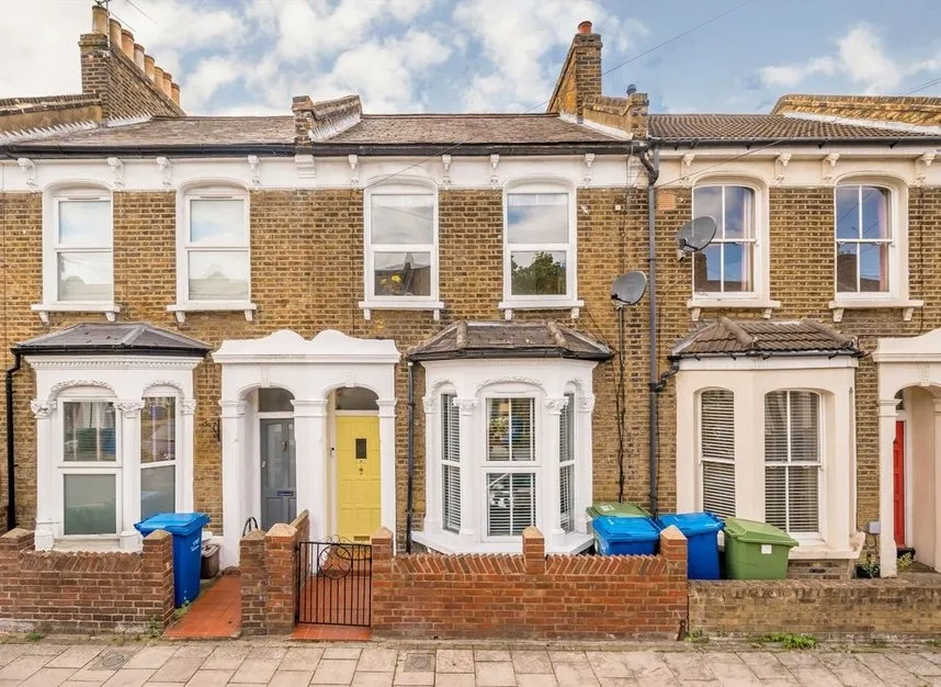 3 bed house for sale, Kincaid Road, Peckham, SE15