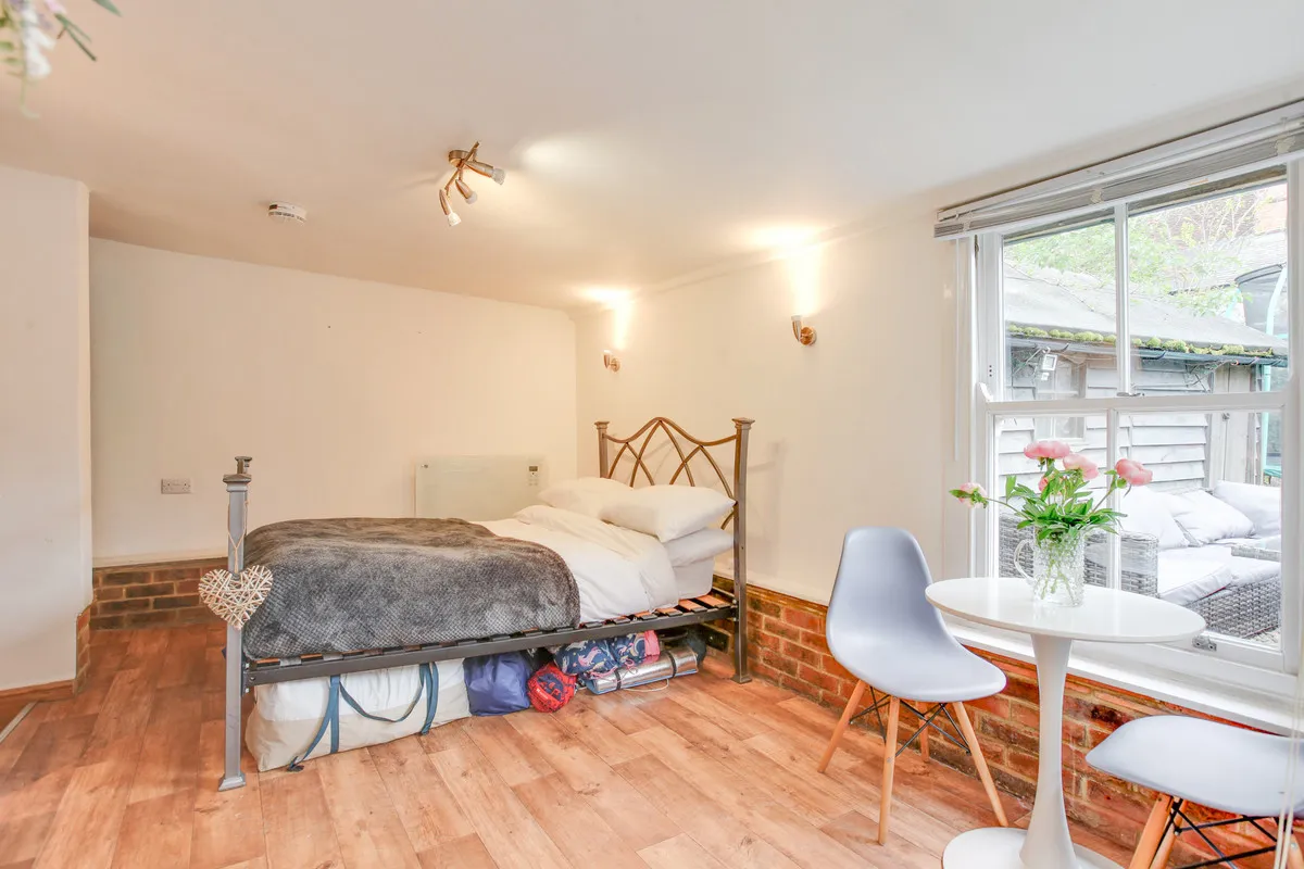 Newbiggen Street, Thaxted, CM6, photo 27