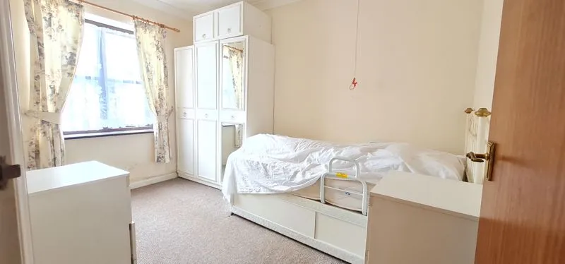 Rayleigh Road, Eastwood, Essex, SS9 5PZ, photo 19