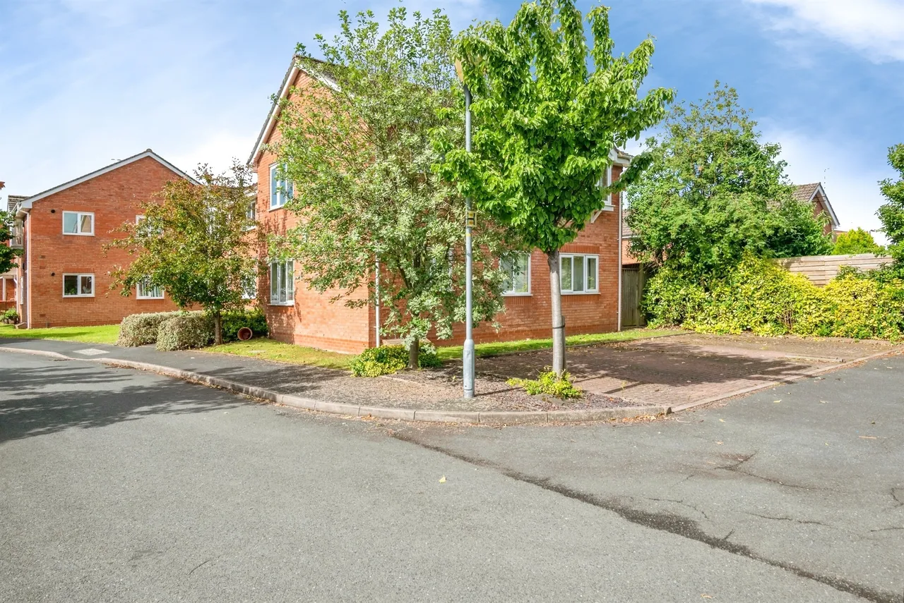 Sky Court, Worcester, photo 2