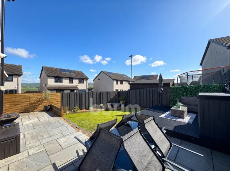Auldlea Gardens, Beith, KA15, photo 25