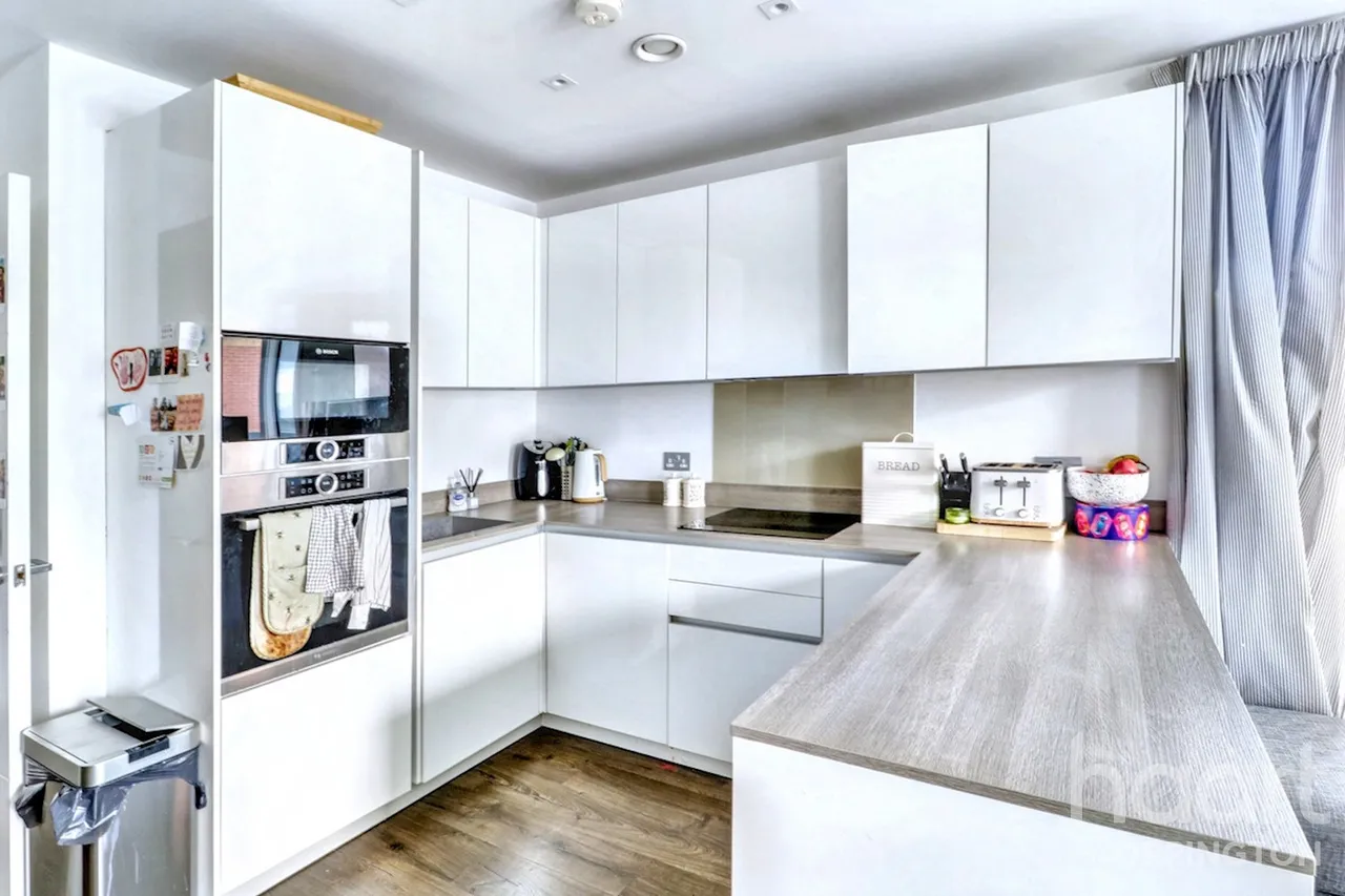 Homefield Rise, Orpington, BR6, photo 2