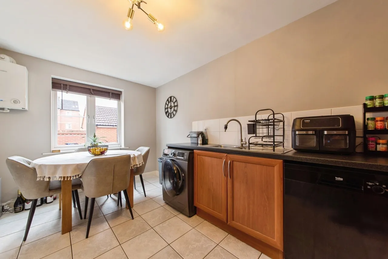 Fulmen Close, Lincoln, Lincolnshire, LN1, photo 6
