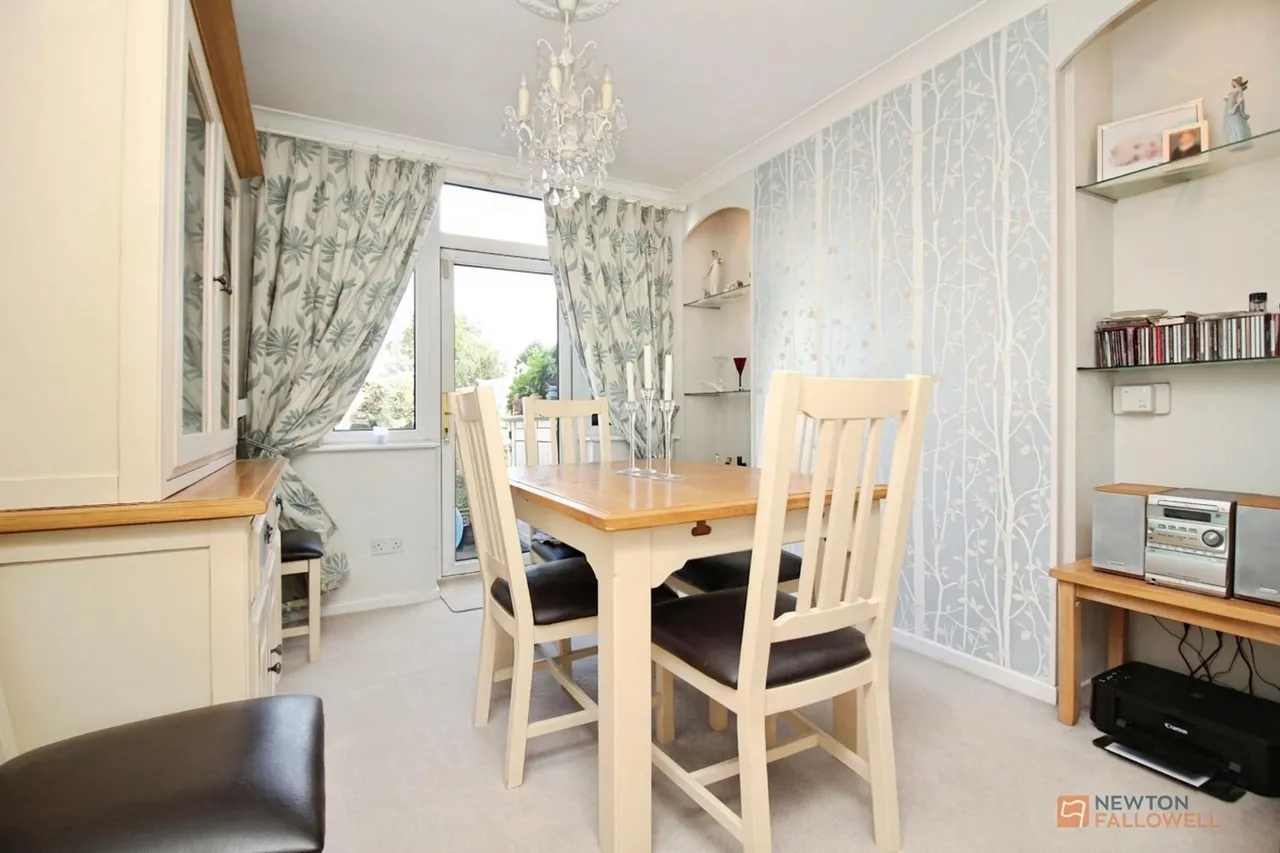 Ambergate Drive, Birstall, LE4, photo 6