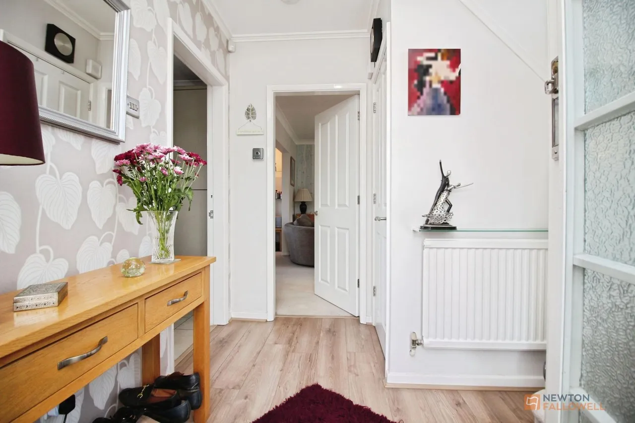 Ambergate Drive, Birstall, LE4, photo 3