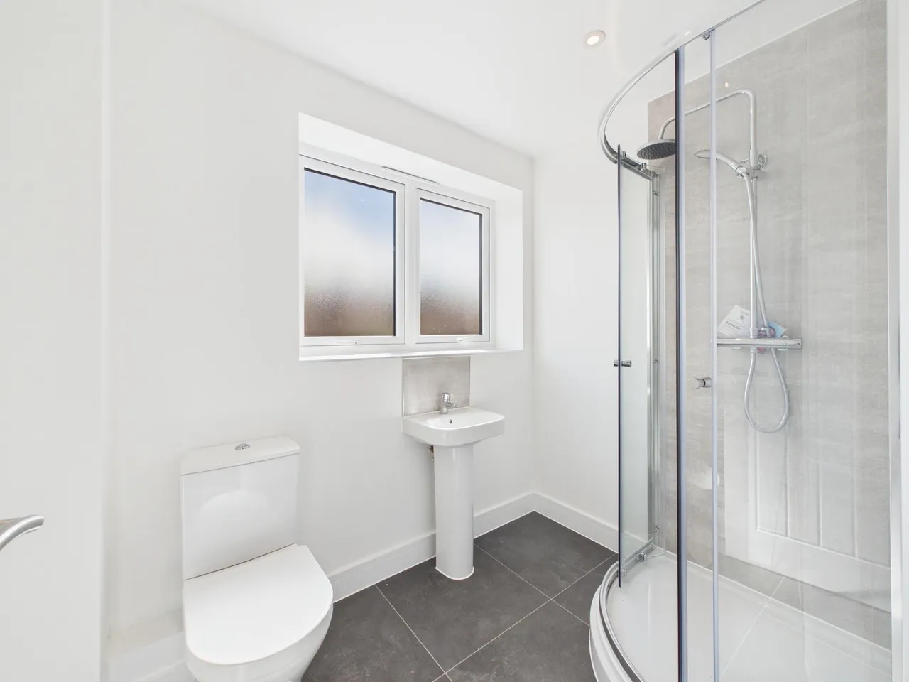 Mable Close, Melton Mowbray, LE13, photo 19