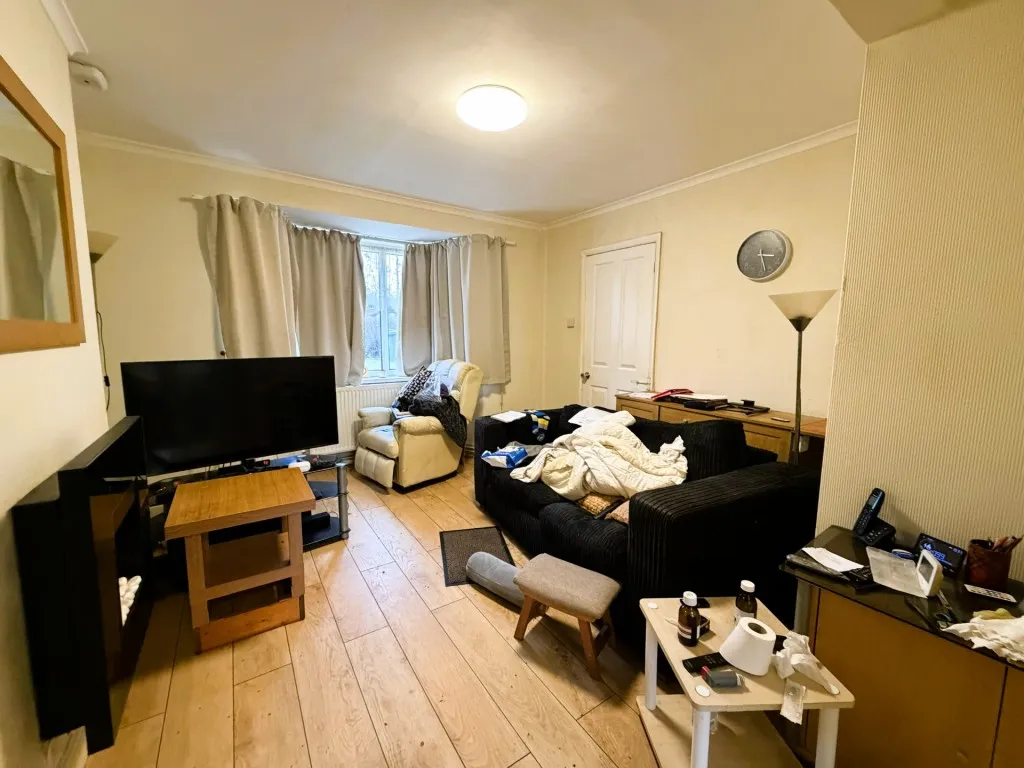 Bishop Street, Alfreton, DE55, photo 2