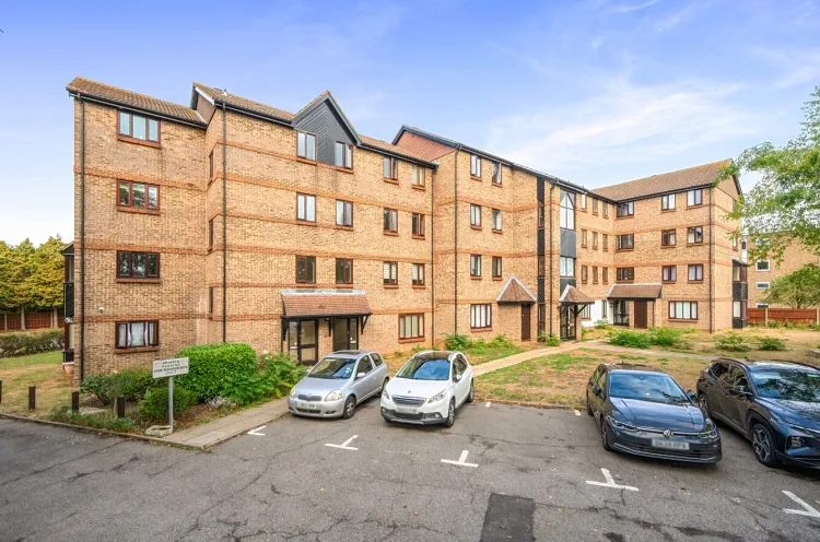 Chalkstone Close, Welling, Kent, DA16, photo 2