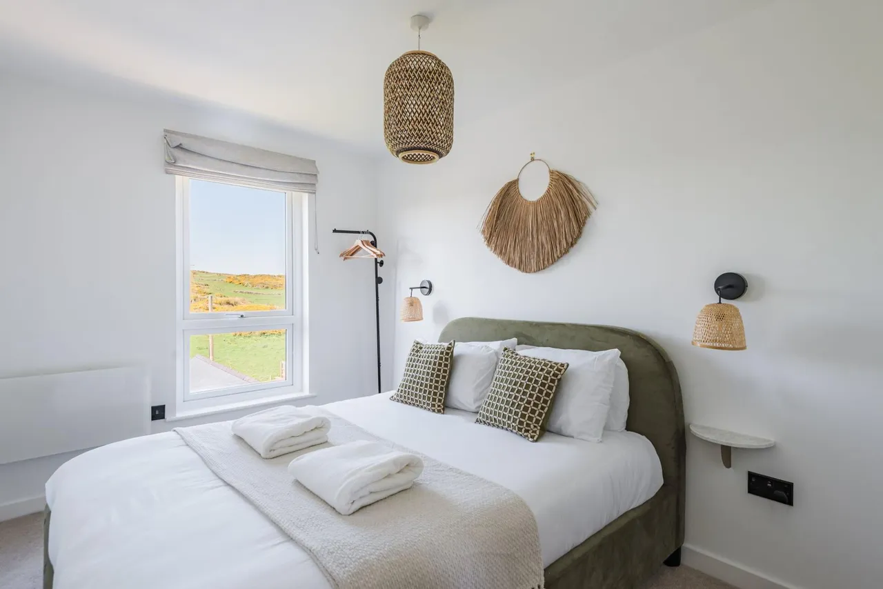Bull Bay, Amlwch, LL68, photo 26