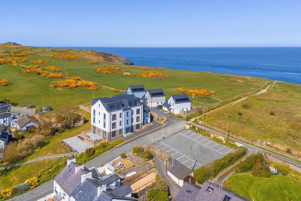 Bull Bay, Amlwch, LL68, photo 36