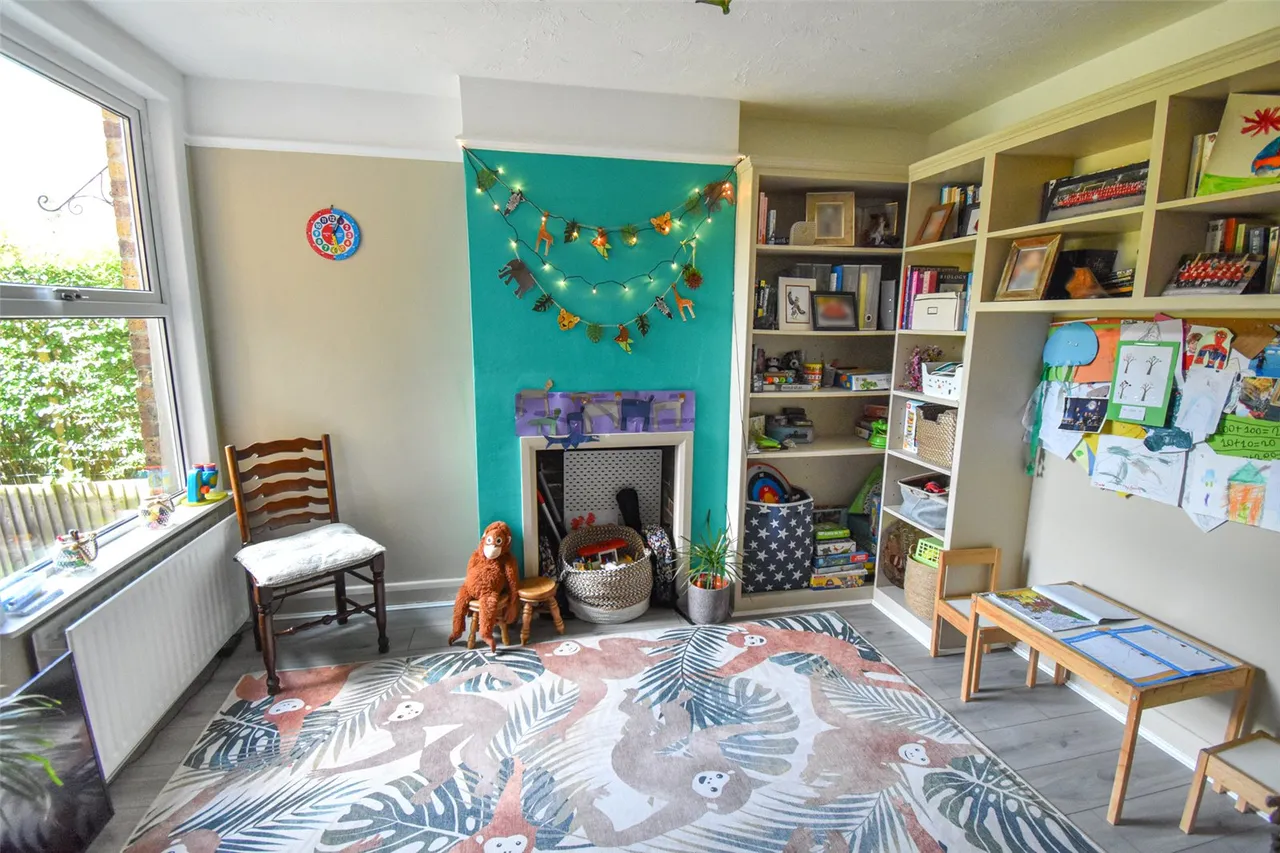 Holly Road, Aldershot, Hampshire, GU12 4SE, photo 5