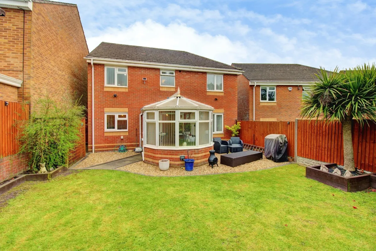 Canterbury Drive, Rugeley, WS15, photo 19
