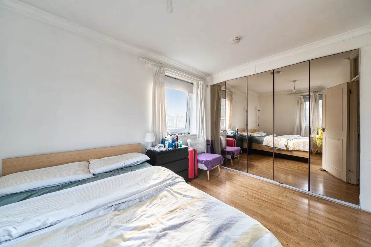 Kennington Park Road, Kennington, London, SE11, photo 11