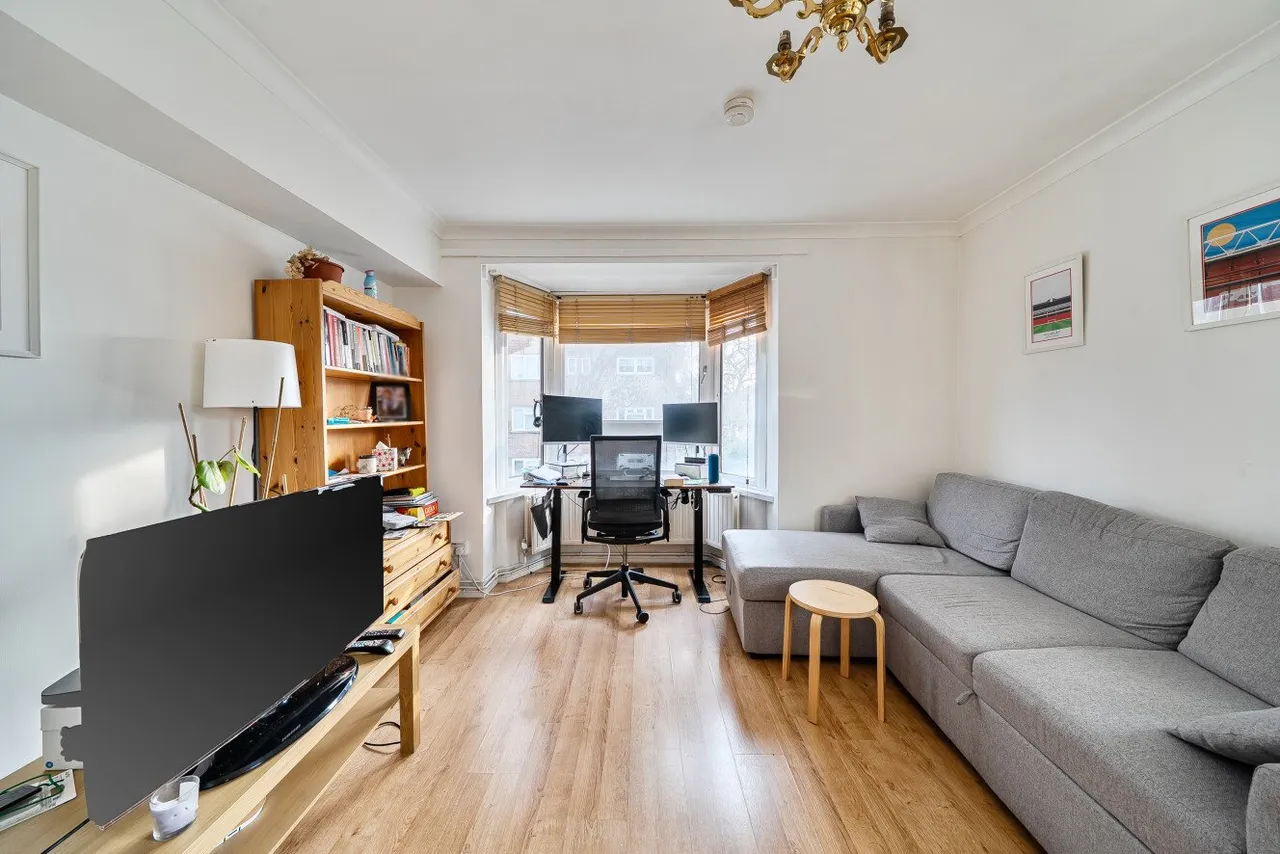 Kennington Park Road, Kennington, London, SE11, photo 6