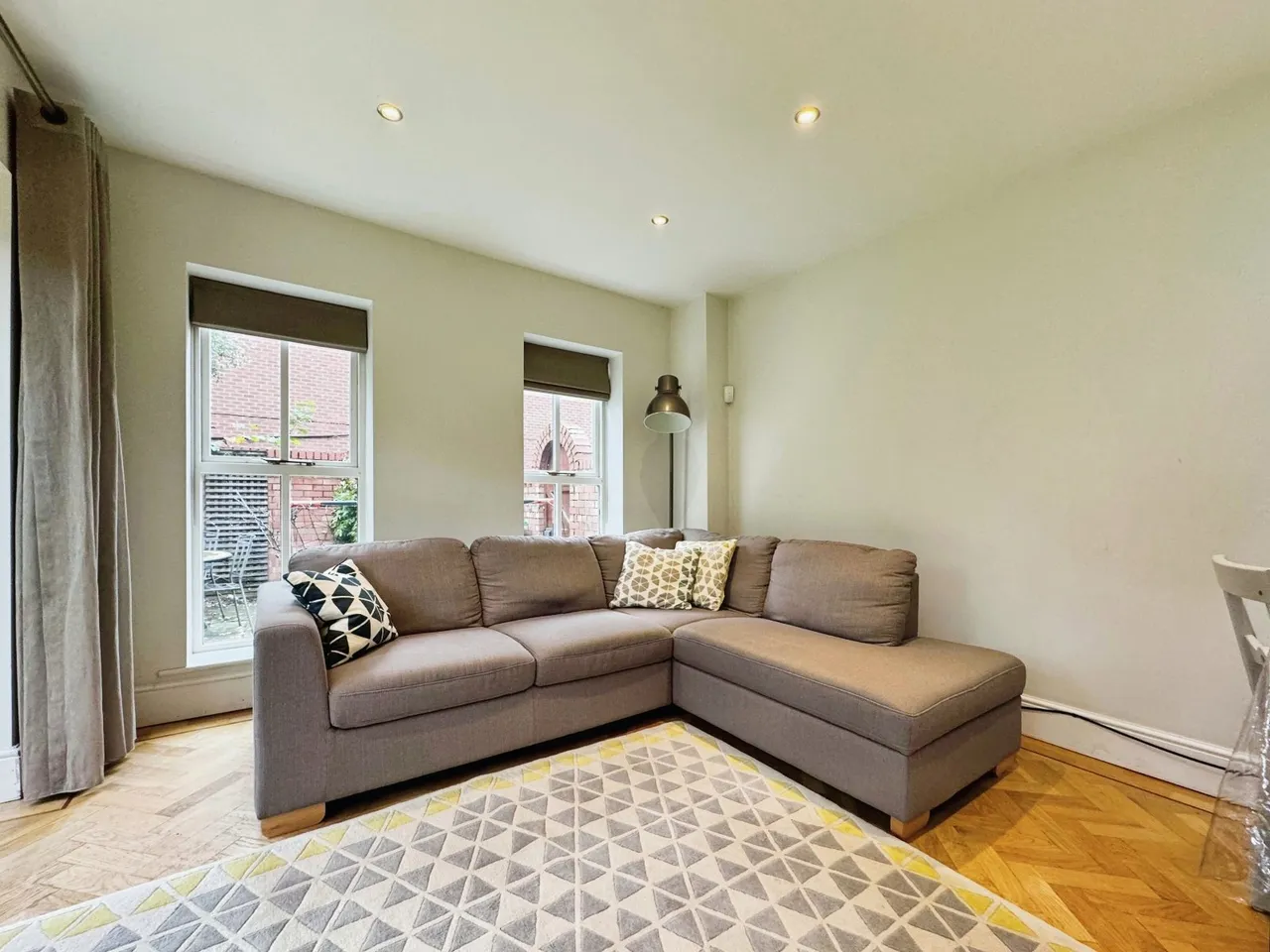 Victoria Avenue, Didsbury, M20, photo 11