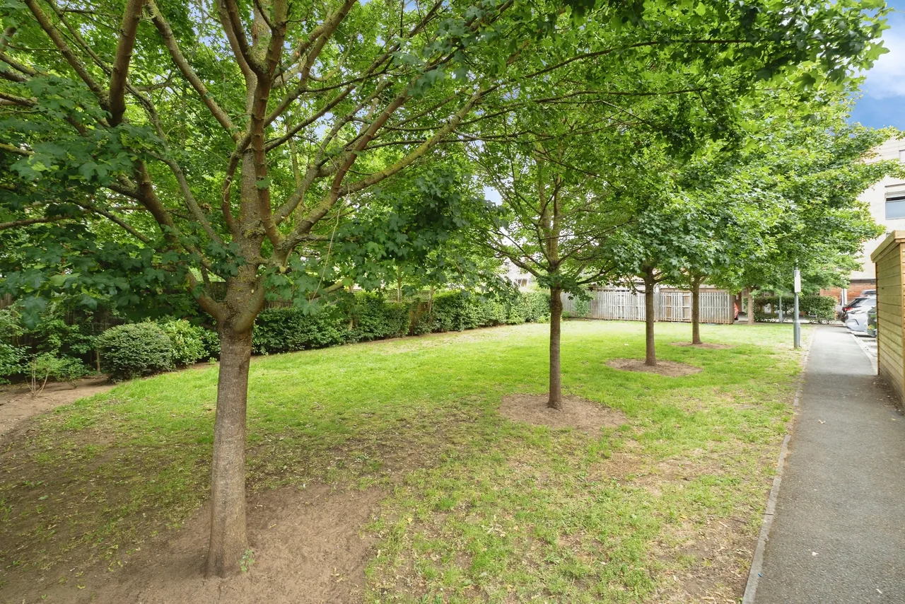 Carshalton Road, Carshalton, SM5, photo 18