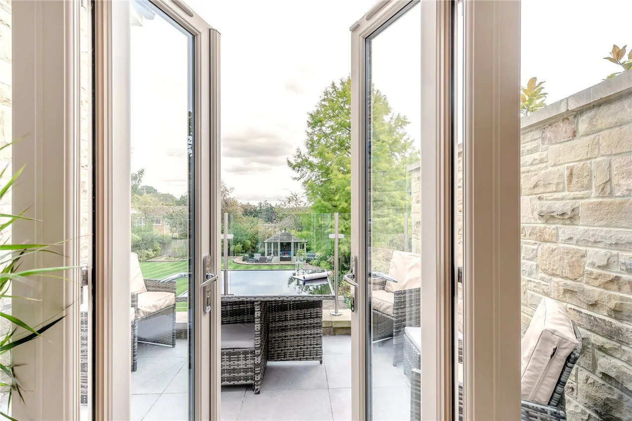 Fulwith Grove, Harrogate, North Yorkshire, HG2 8HN, photo 5