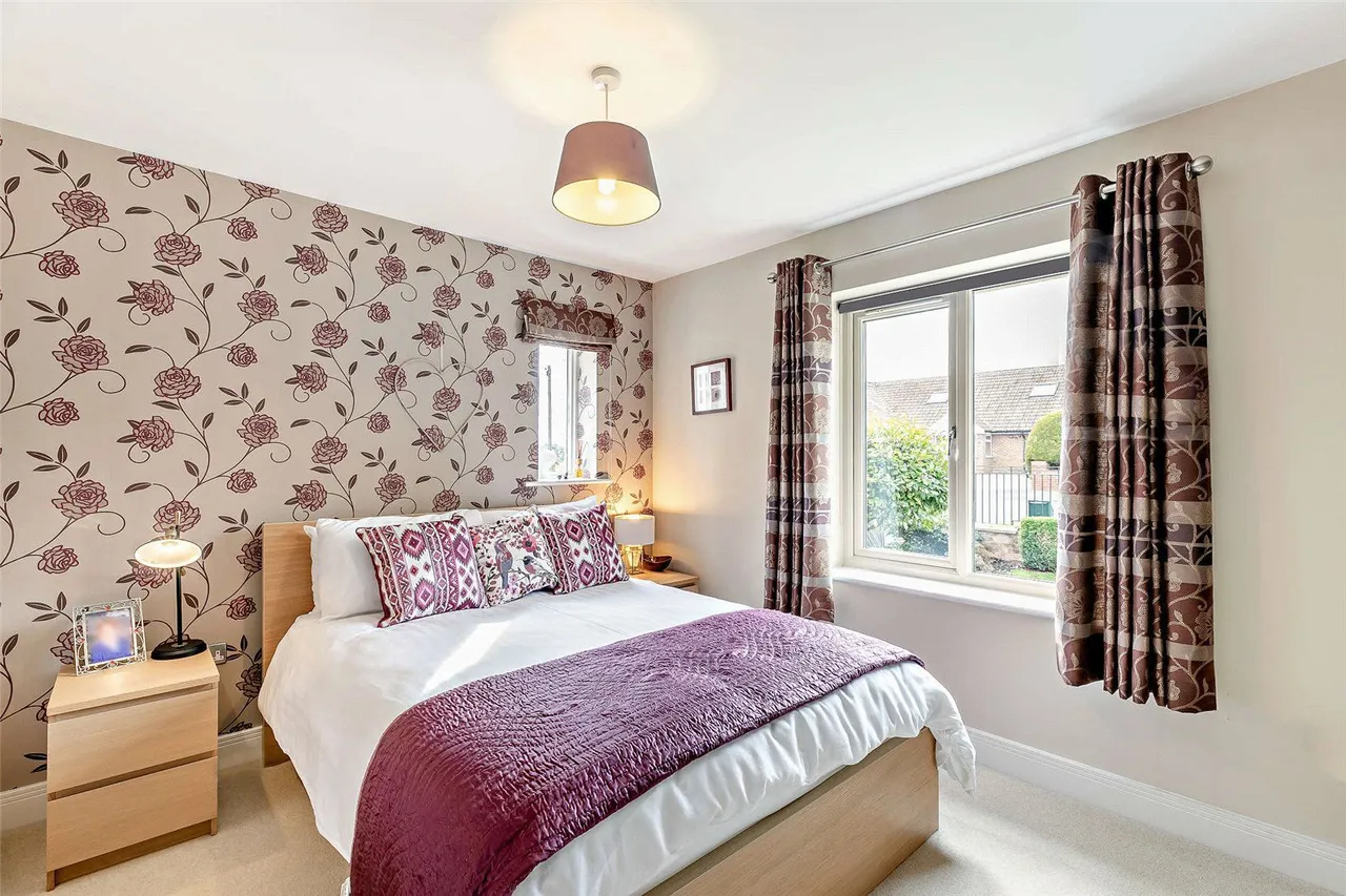 Fulwith Grove, Harrogate, North Yorkshire, HG2 8HN, photo 8