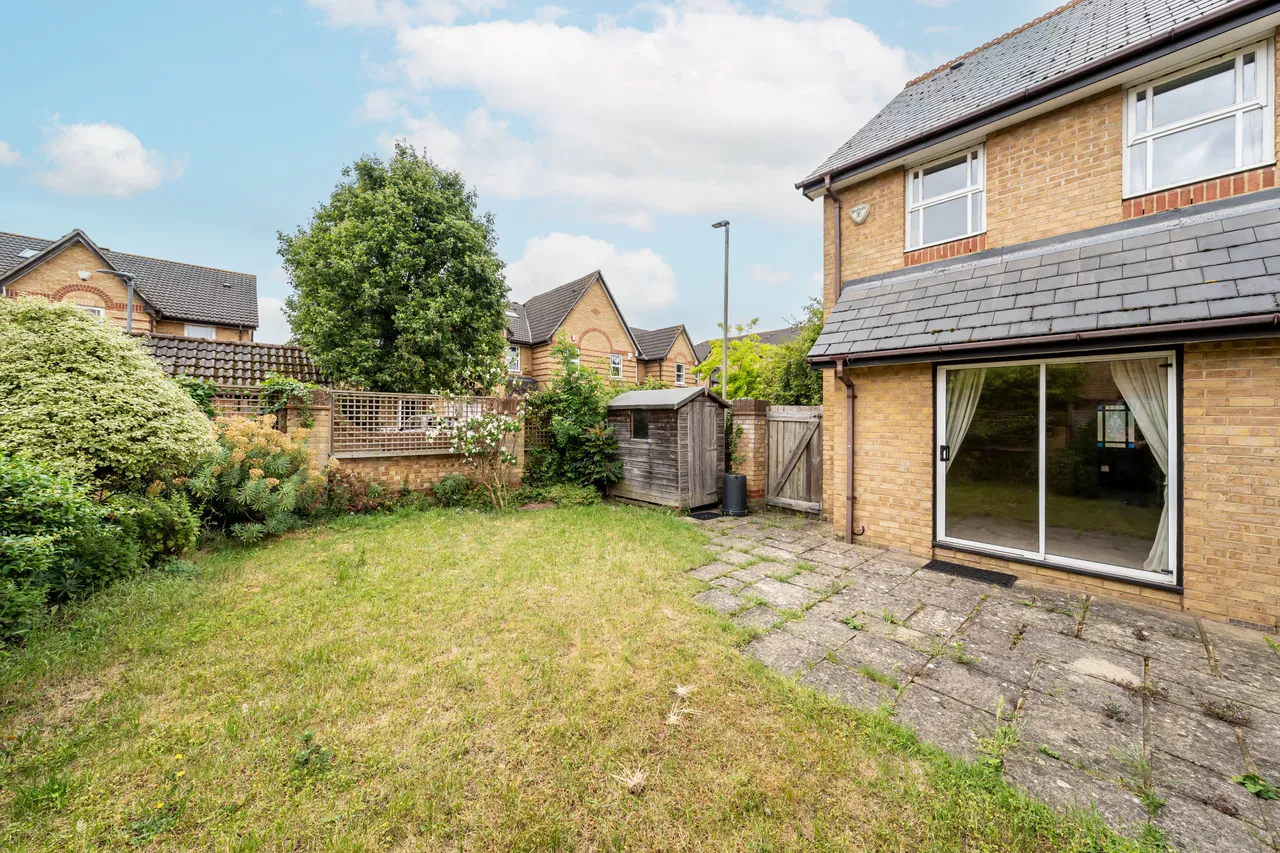 Wycliffe Road, London, SW11, photo 3