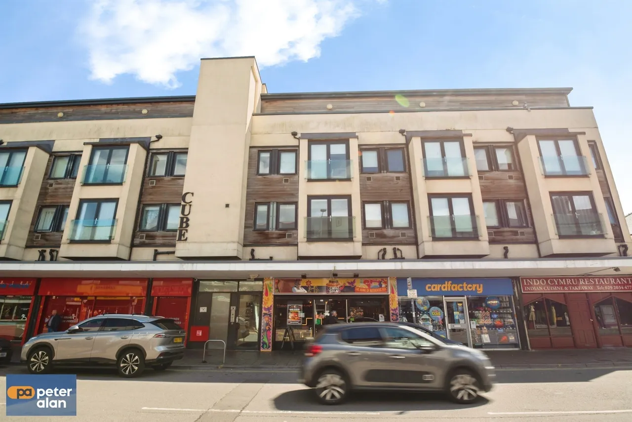 2 bed flat for sale, Cowbridge Road East Cardiff, CF11