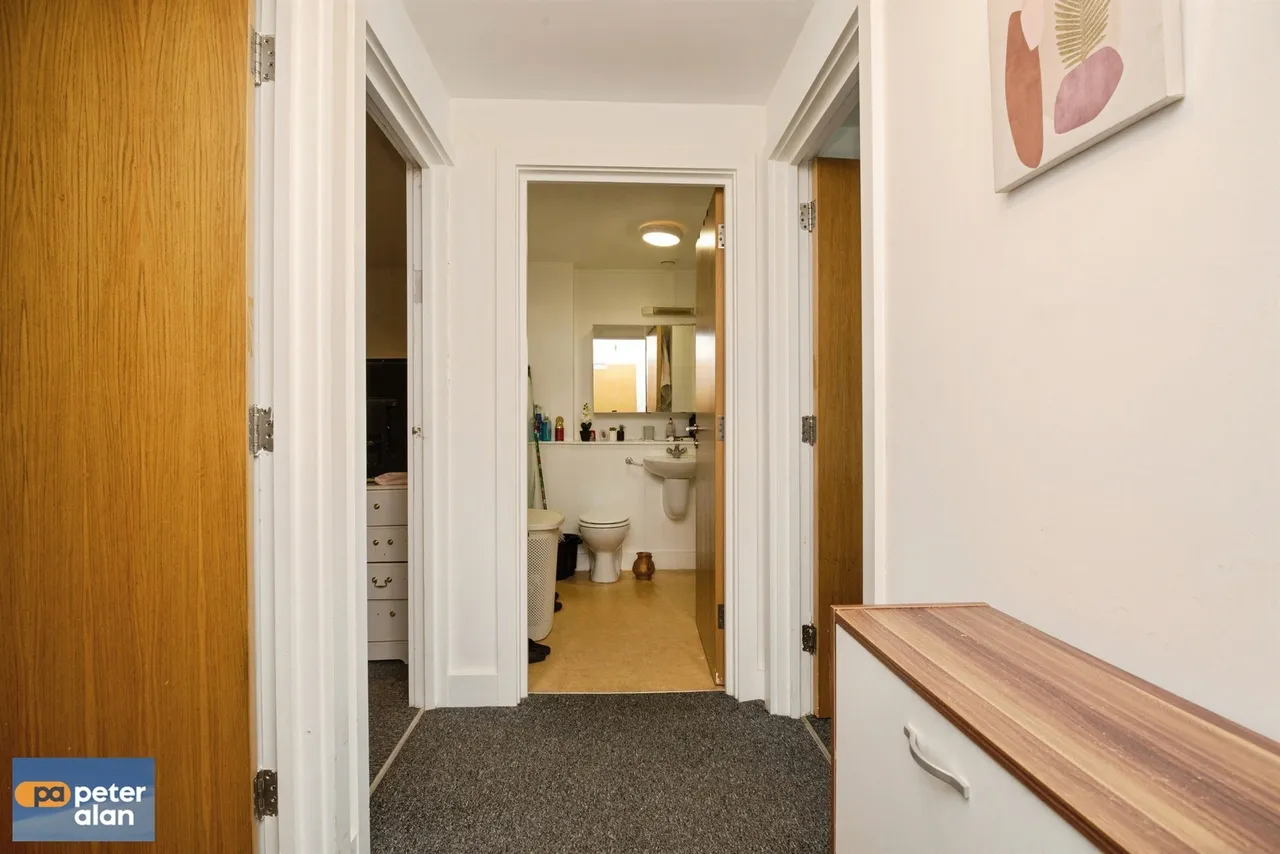 Cowbridge Road East Cardiff, CF11, photo 9