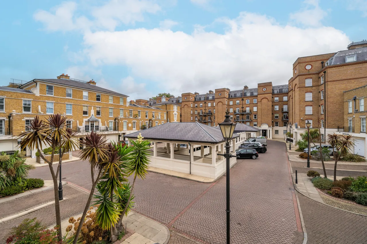 Lindsay Square, London, SW1V, photo 11